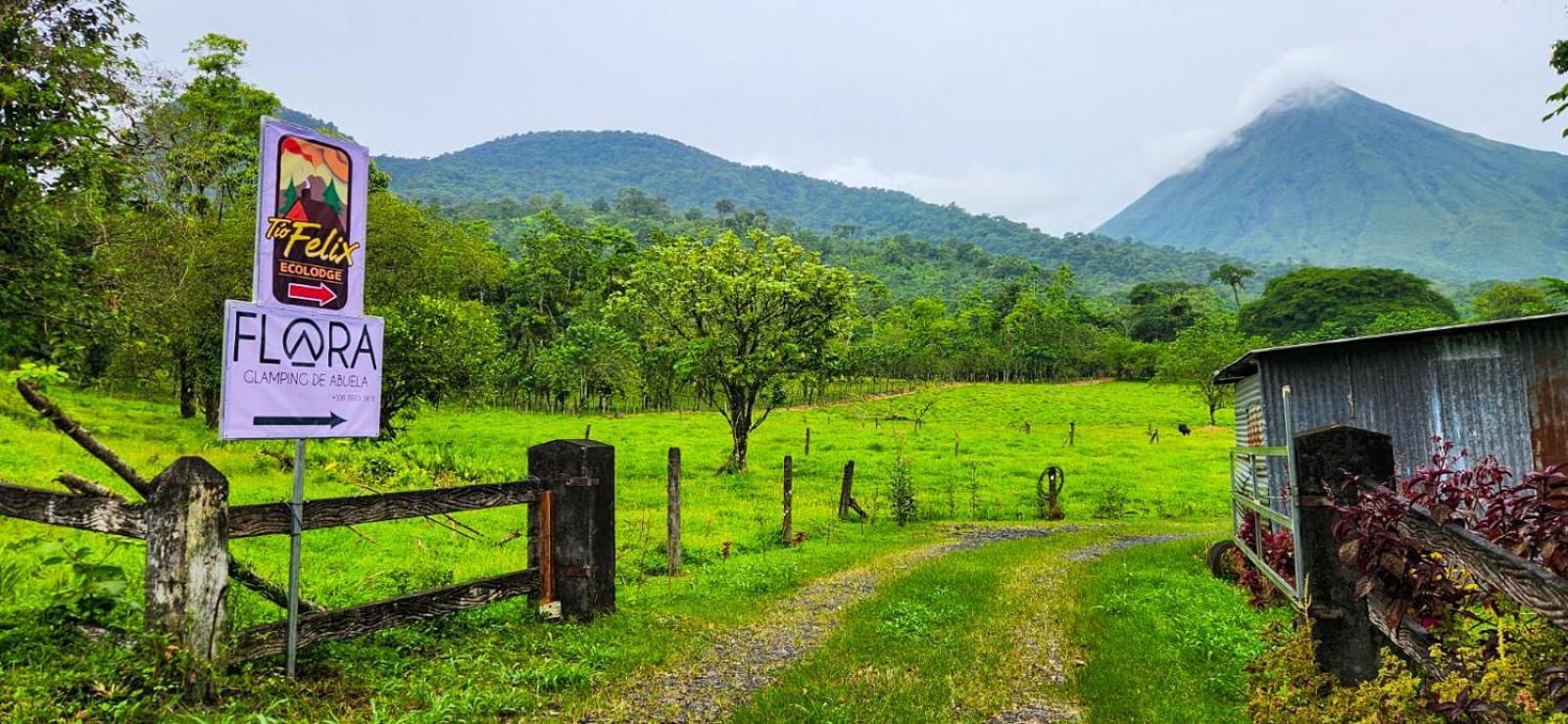La Fortuna Flora Glamping De Abuela 빌라 외부 사진