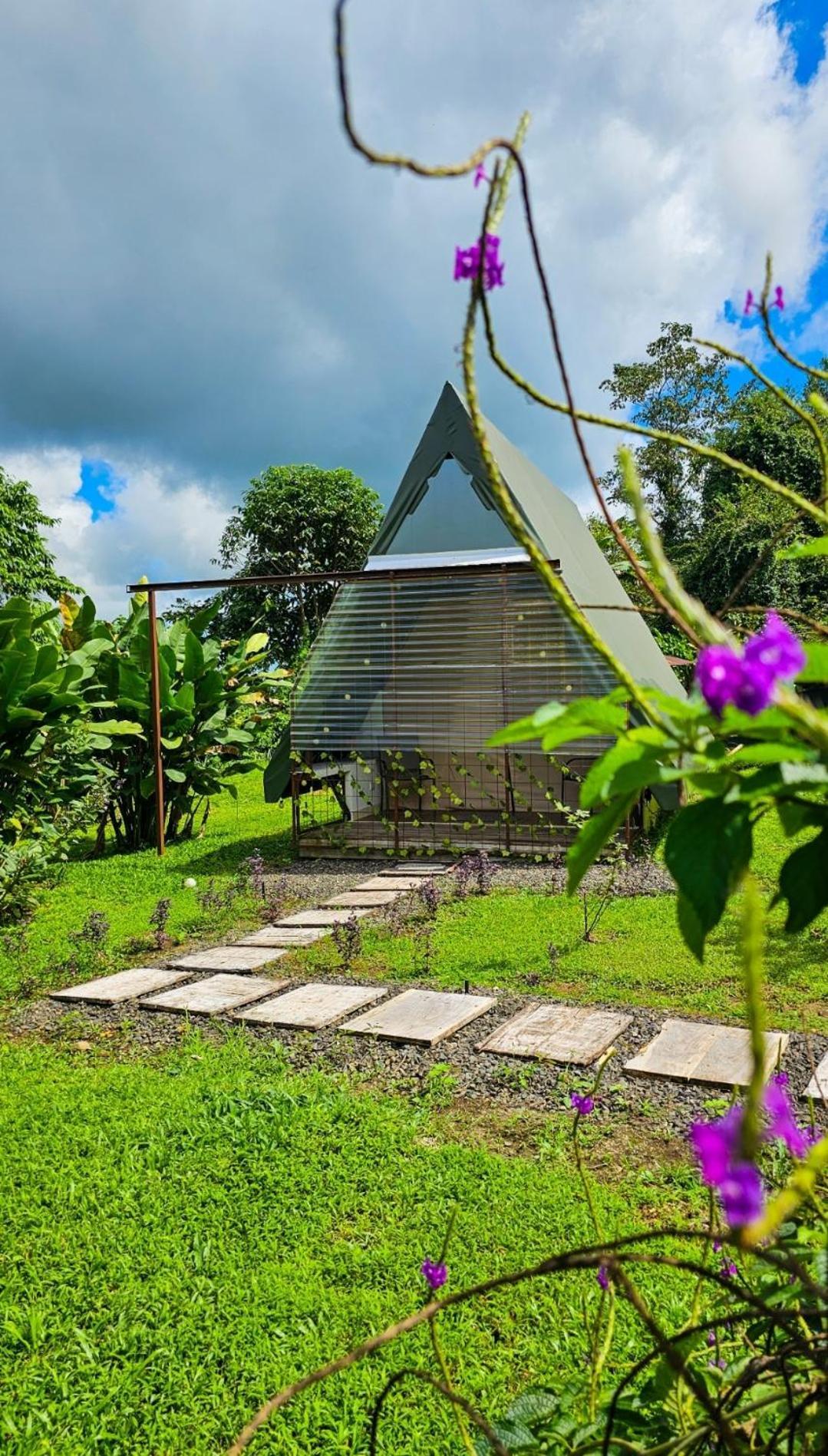 La Fortuna Flora Glamping De Abuela 빌라 외부 사진